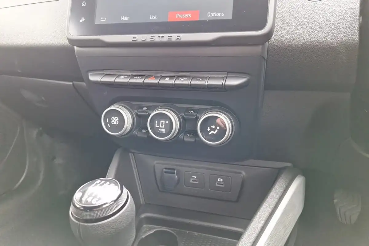 2024-dacia-duster-13-tce-journey-130bhp-1332cc-big-39