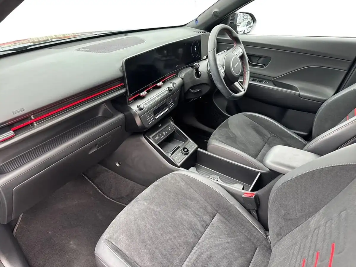 2024-hyundai-kona-16-gdi-n-line-s-141ps-dct-big-3