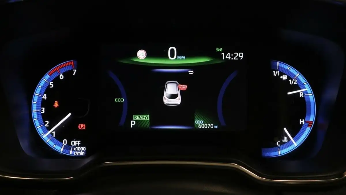 2021-toyota-corolla-18-vvt-i-design-spare-wheel-hatchback-5d-big-7