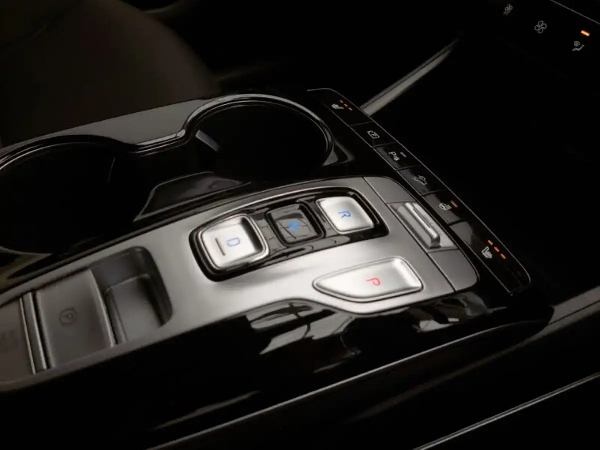 2024-hyundai-tucson-16-t-gdi-premium-230ps-hybrid-auto-big-15