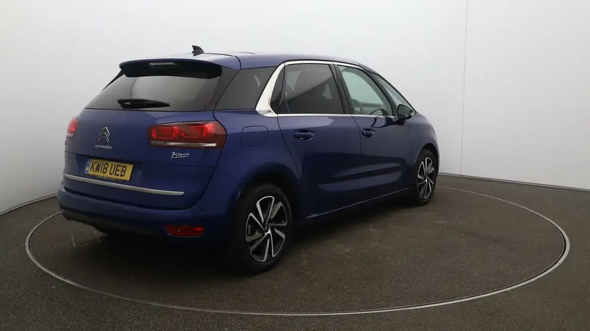 2018-citroen-c4-picasso-12-puretech-flair-big-49