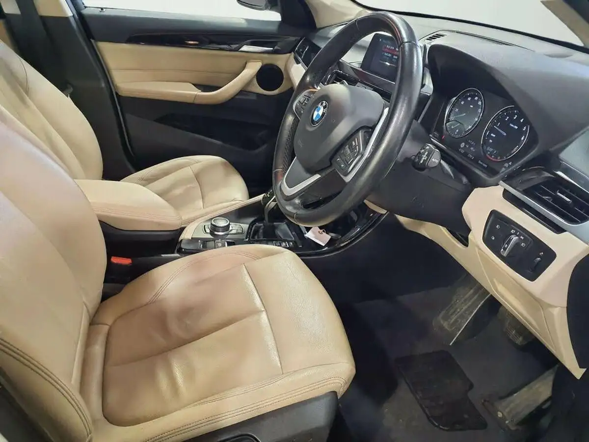 2018-bmw-x1-20-sdrive-20i-xline-ss-big-4