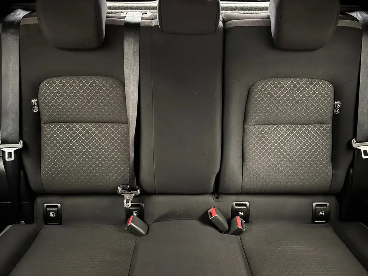 2022-nissan-juke-10-dig-t-n-connecta-dct-big-16