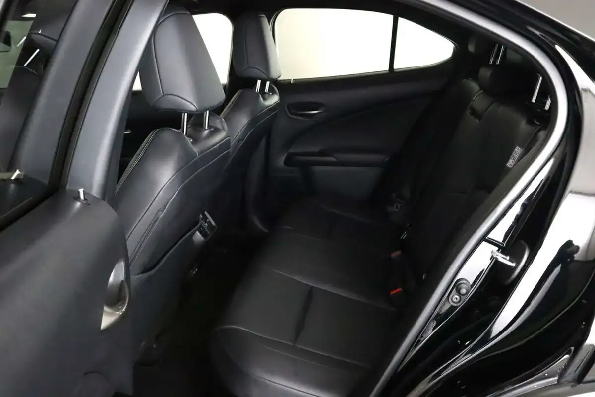 2021-lexus-ux-250h-20-ux-184bhp-without-navigation-big-11