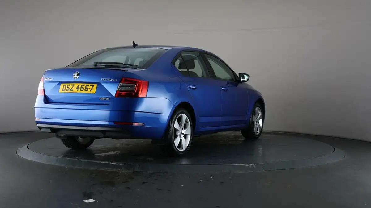 2019-skoda-octavia-15-tsi-se-drive-hatchback-big-60