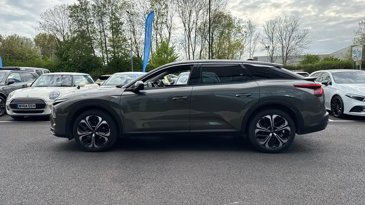 2023-citroen-c5-x-12-puretech-shine-plus-big-5