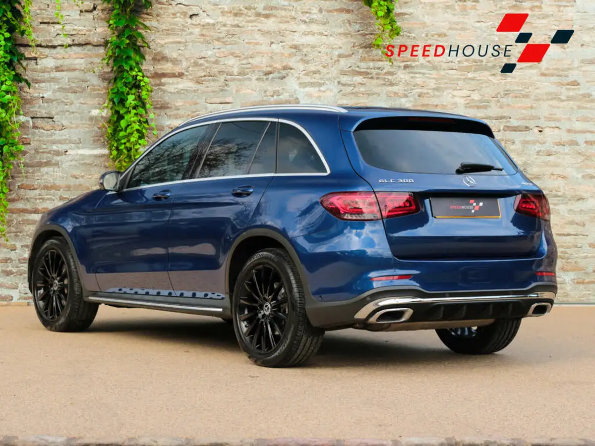 2020-mercedes-benz-glc-class-20-glc300-amg-line-premium-station-wagon-5d-big-4