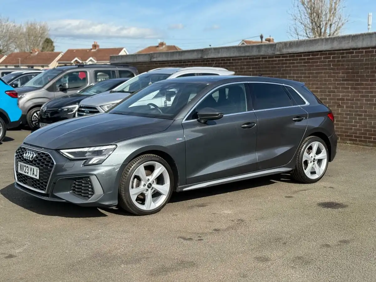 2023-audi-a3-10-30-tfsi-s-line-sportback-5d-tronic-big-2