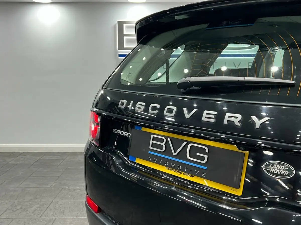 2017-land-rover-discovery-sport-20td4-se-tech-182ps-suv-auto-big-14