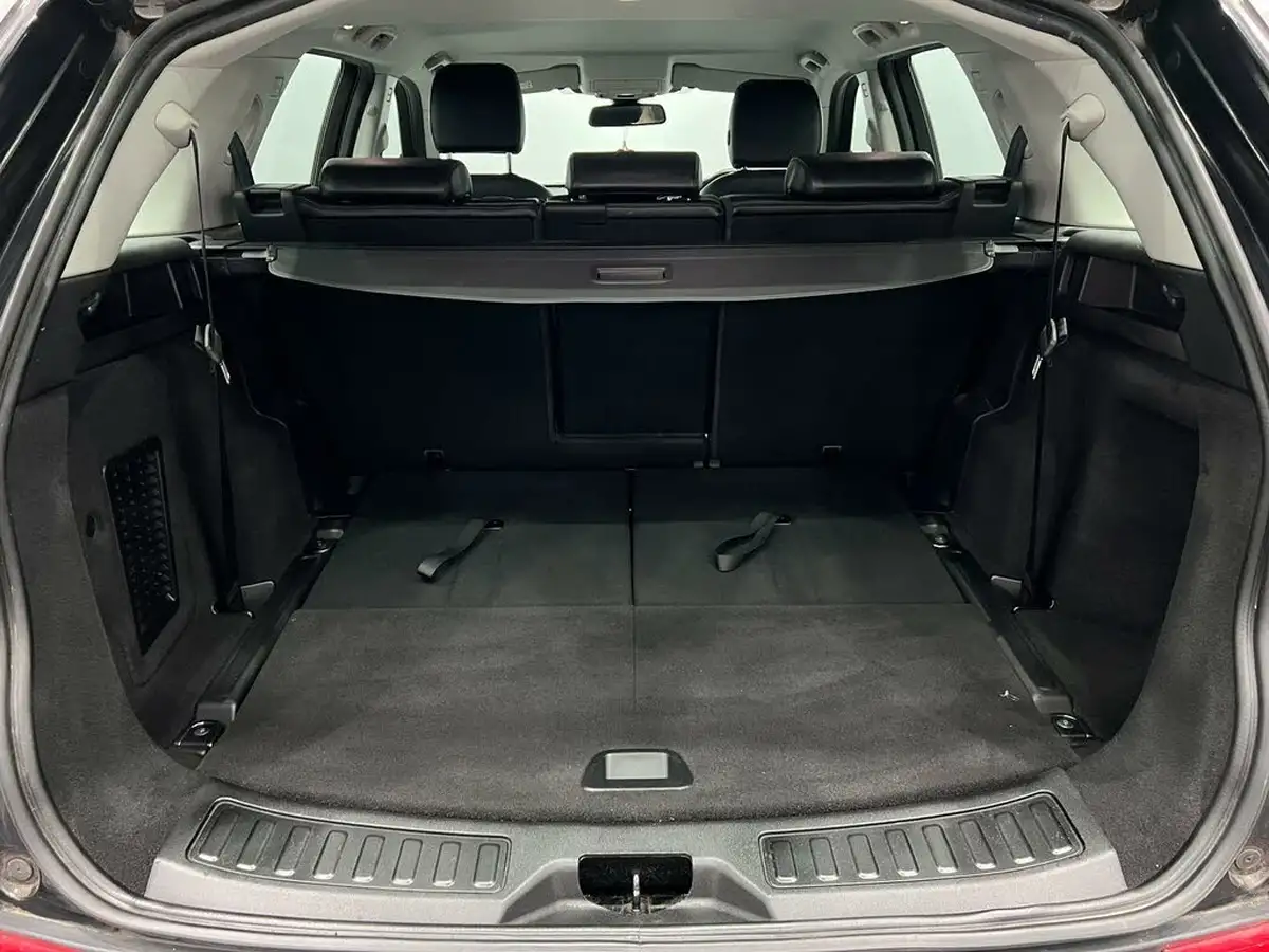 2017-land-rover-discovery-sport-20td4-se-tech-182ps-suv-auto-big-55