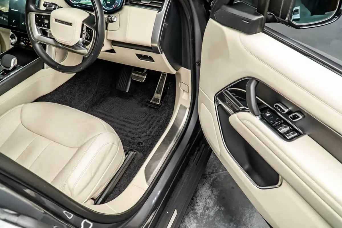 2022-land-rover-range-rover-30-p440e-se-big-28
