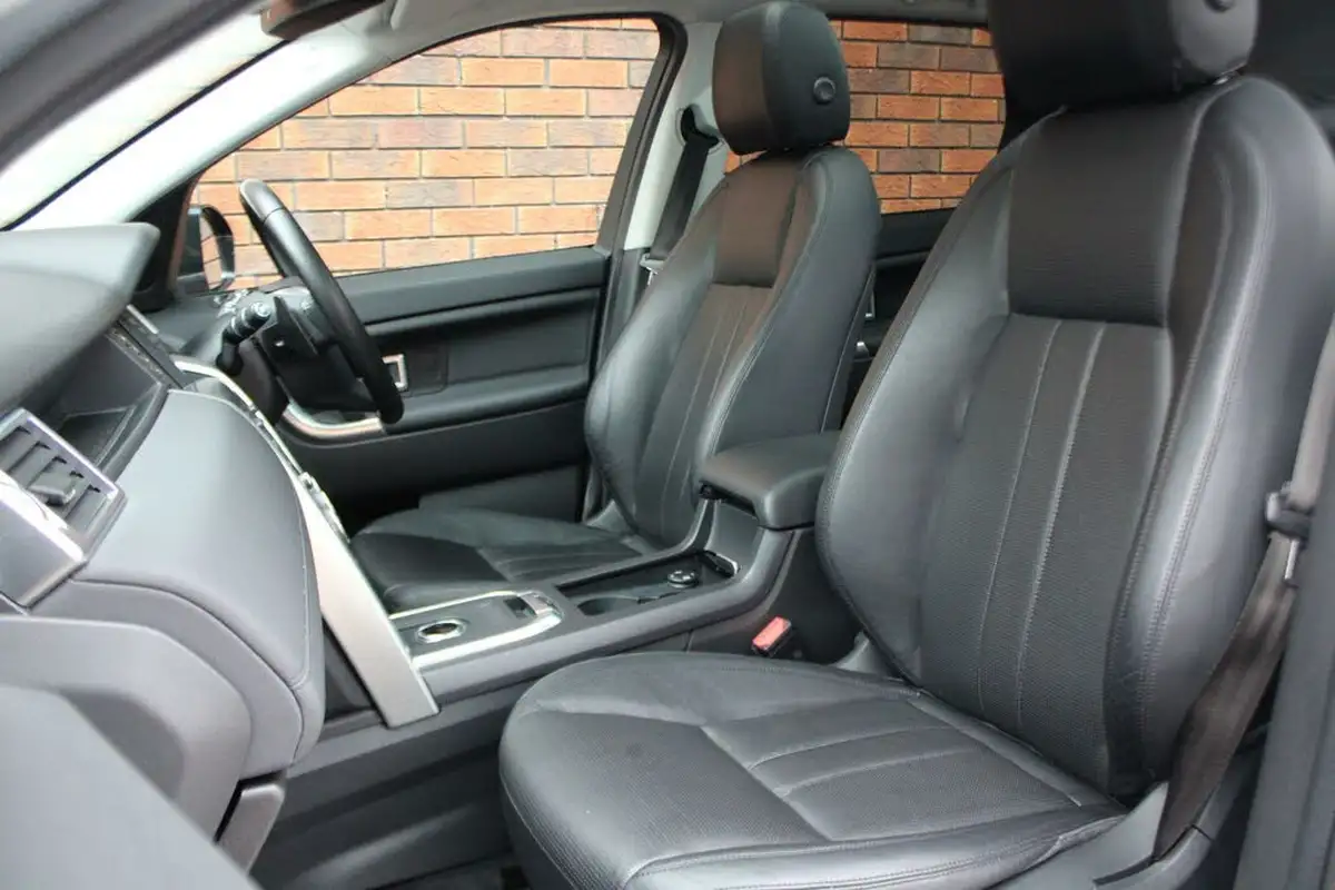 2017-land-rover-discovery-sport-20td4-hse-black-182ps-suv-big-19