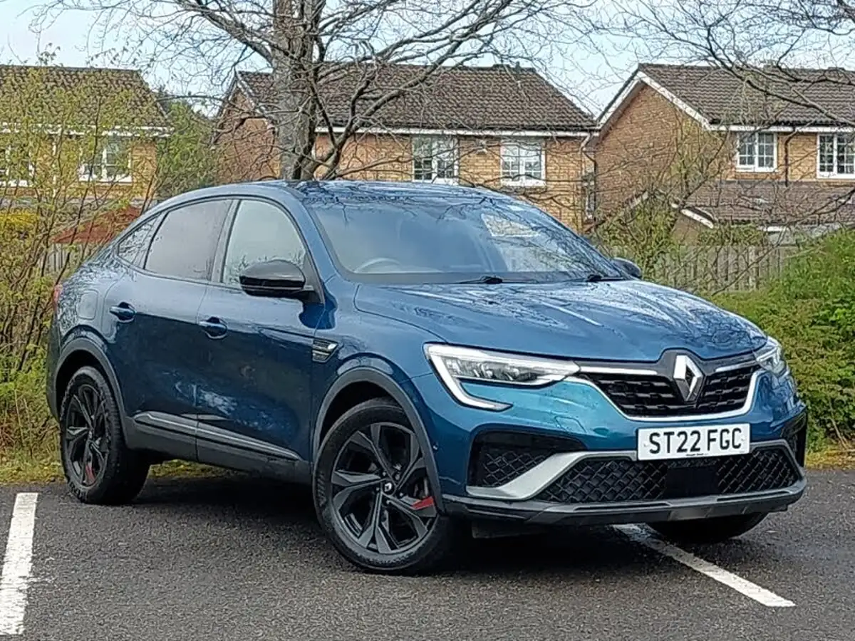 2022-renault-arkana-16-rs-line-big-0