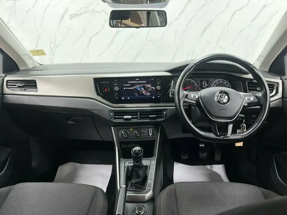 2020-volkswagen-polo-10-tsi-match-big-27