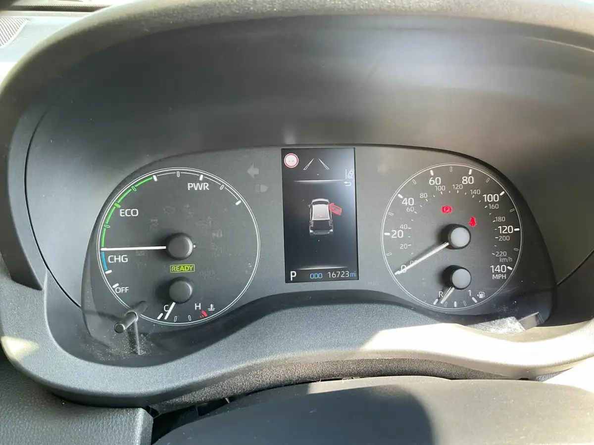 2022-toyota-yaris-15-vvt-i-icon-big-16