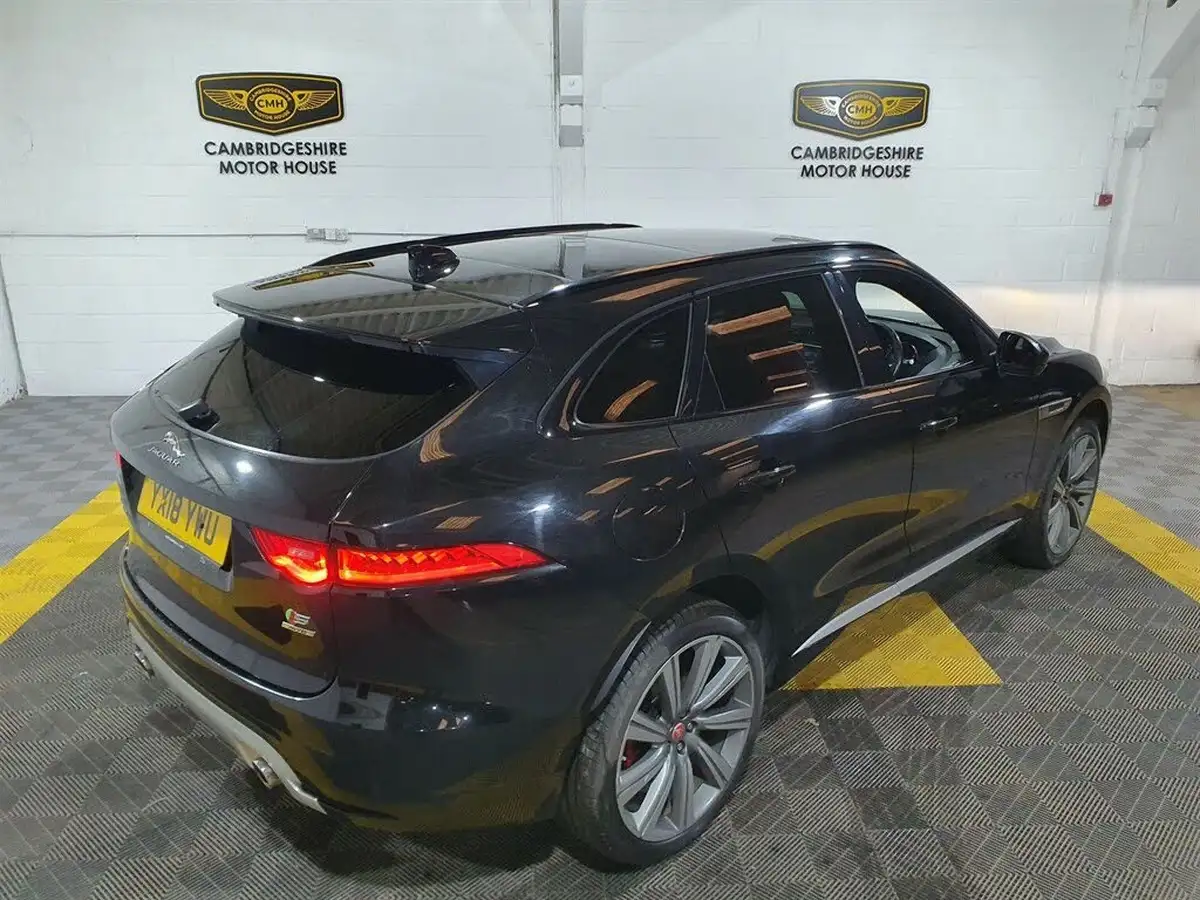 2018-jaguar-f-pace-30td-s-awd-big-13