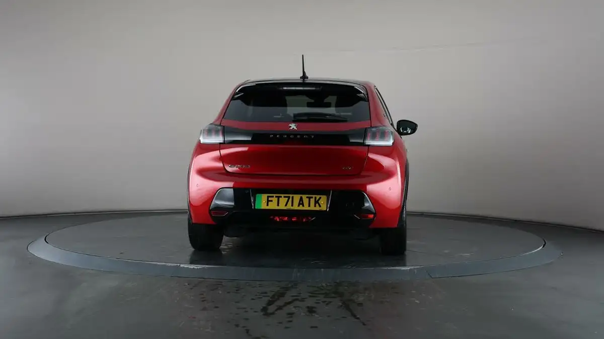 2022-peugeot-208-e-gt-136bhp-50kwh-big-68