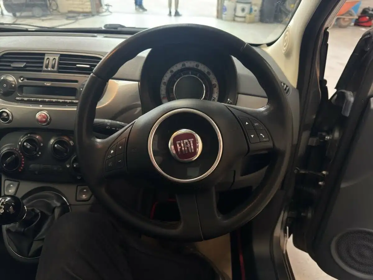 2014-fiat-500-12-lounge-big-15