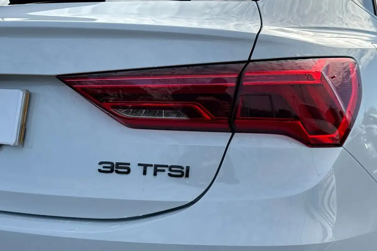 2024-audi-q3-15-35-tfsi-black-edition-sportback-s-tronic-big-34