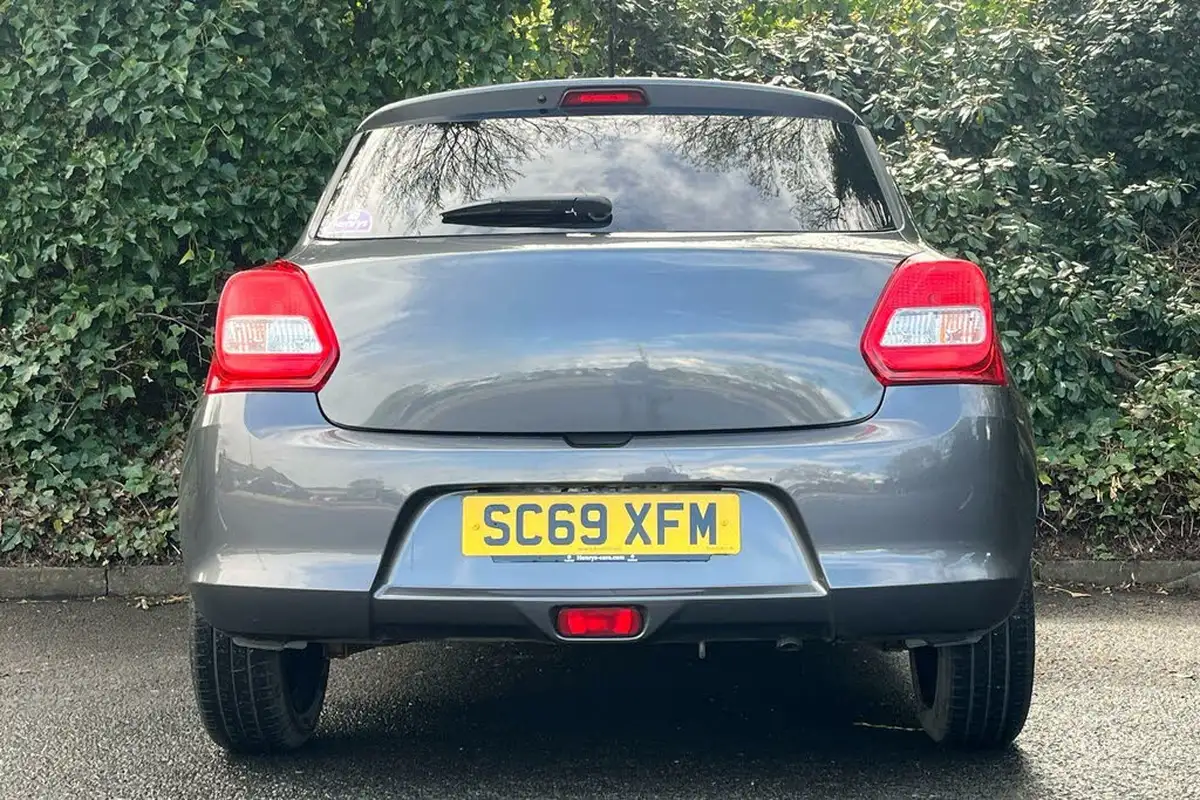 2020-suzuki-swift-12-dualjet-sz-t-90ps-1242cc-big-9