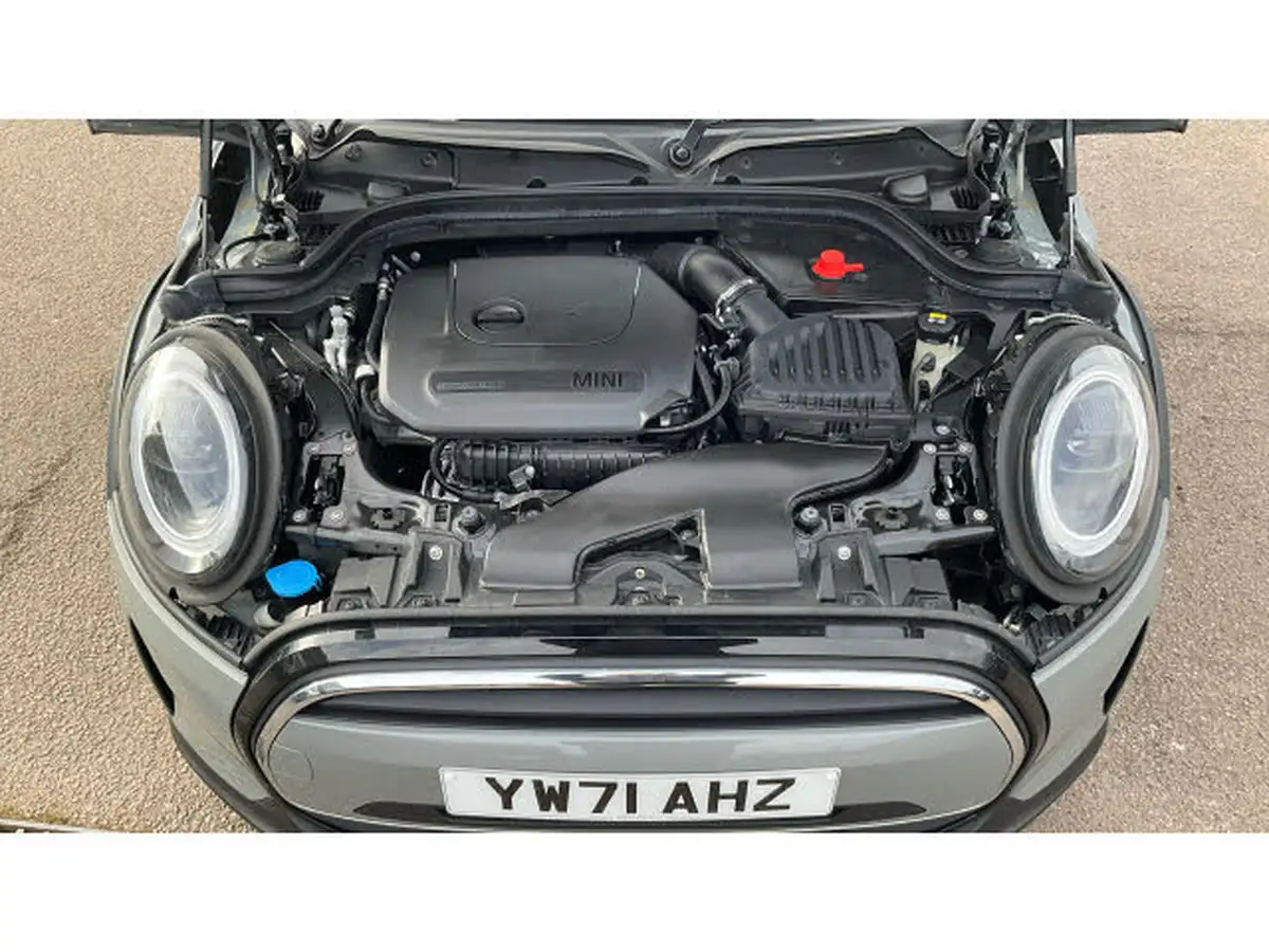 2022-mini-cooper-15-cooper-classic-hatchback-5d-big-7