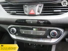 2018-hyundai-i30-14-t-gdi-se-nav-isg-fastback-dct-small-19