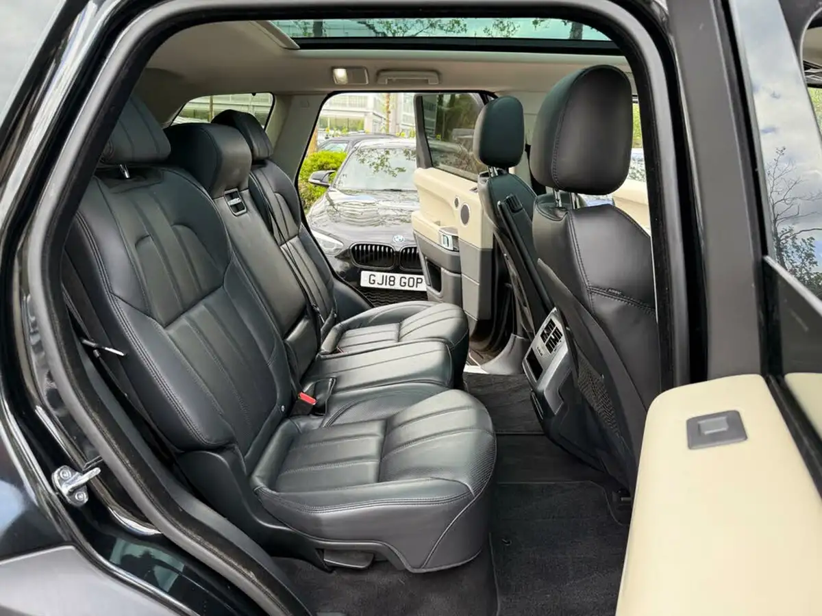 2017-land-rover-range-rover-sport-30-sd-v6-hse-306hp-big-33