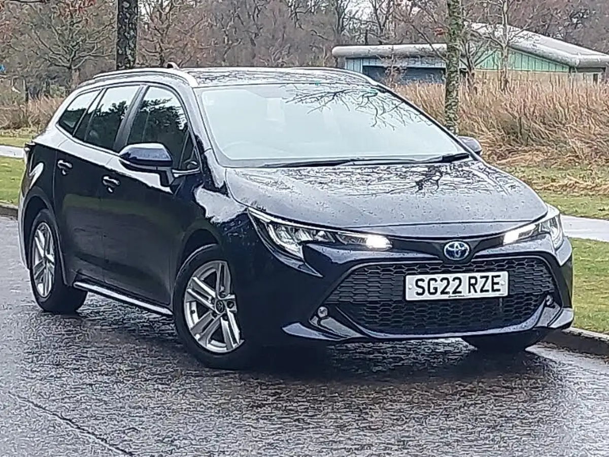 2022-toyota-corolla-18-vvt-i-icon-120bhp-spare-wheel-touring-sports-5d-big-0