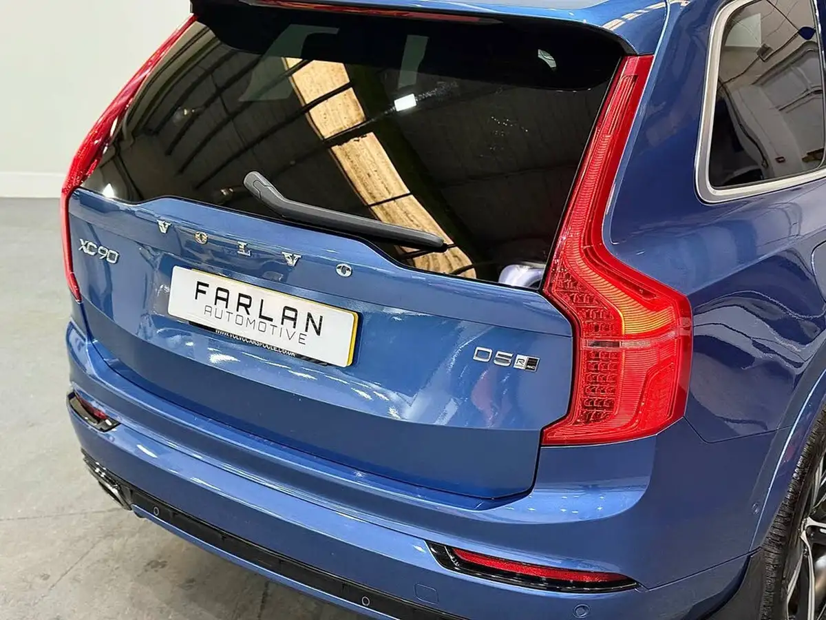 2016-volvo-xc90-20td-d5-r-design-big-28