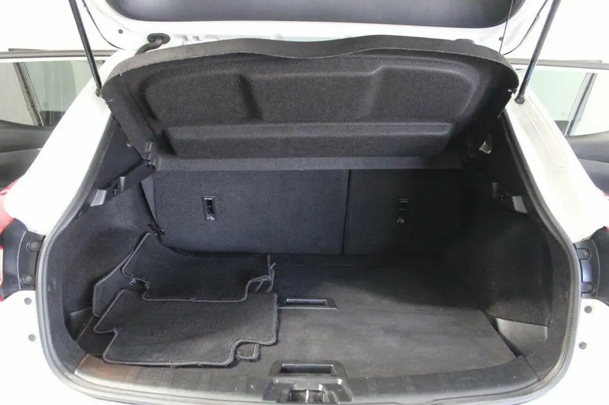 2017-nissan-qashqai-15dci-n-connecta-big-23