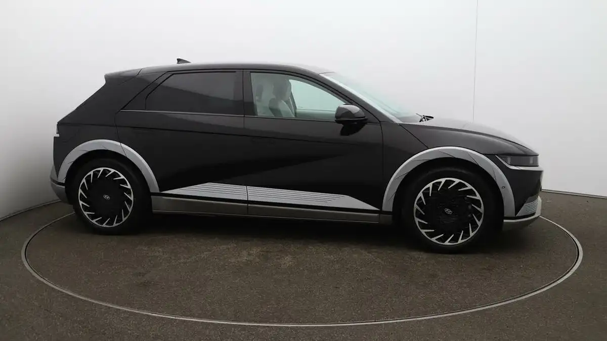 2022-hyundai-ioniq-5-e-ultimate-217ps-73kwh-rwd-big-40
