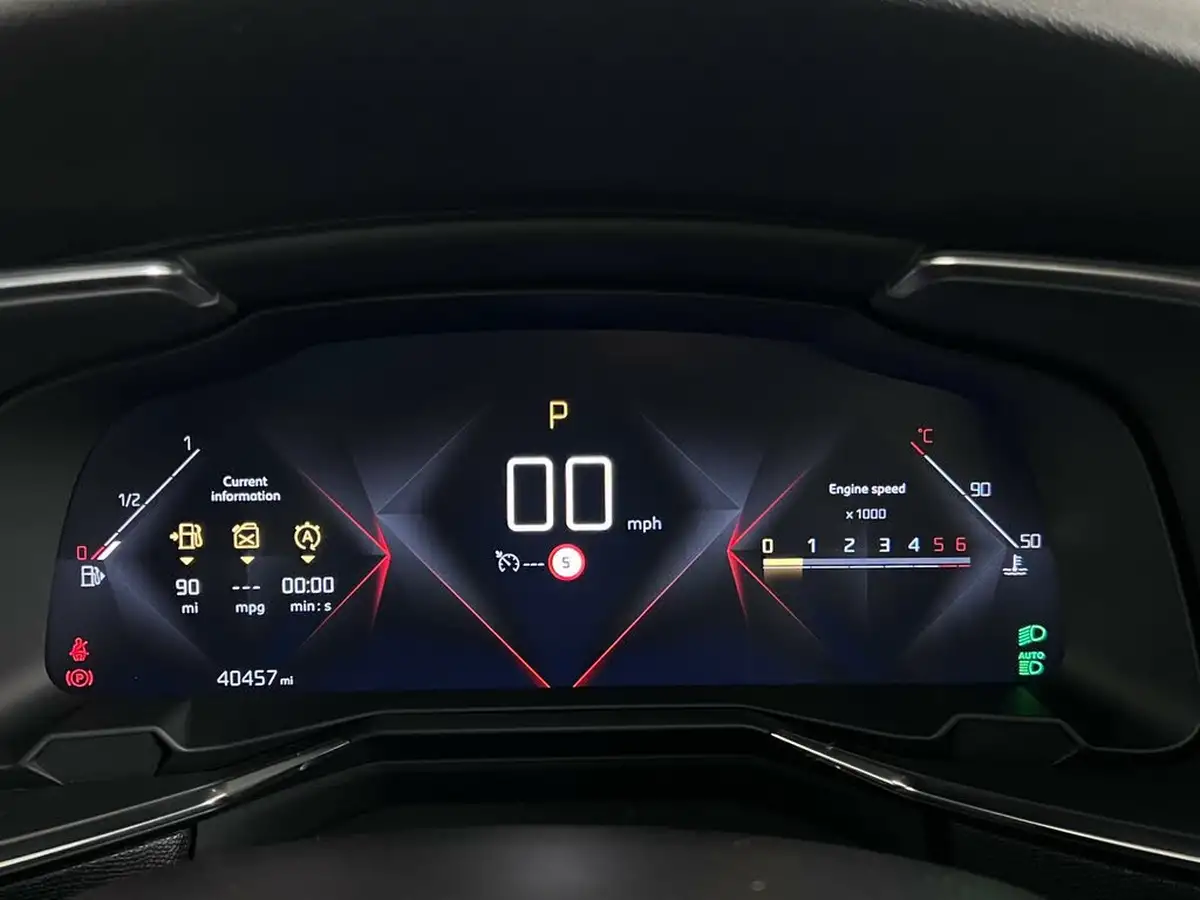 2022-ds-ds-7-crossback-15-bluehdi-performance-line-big-24