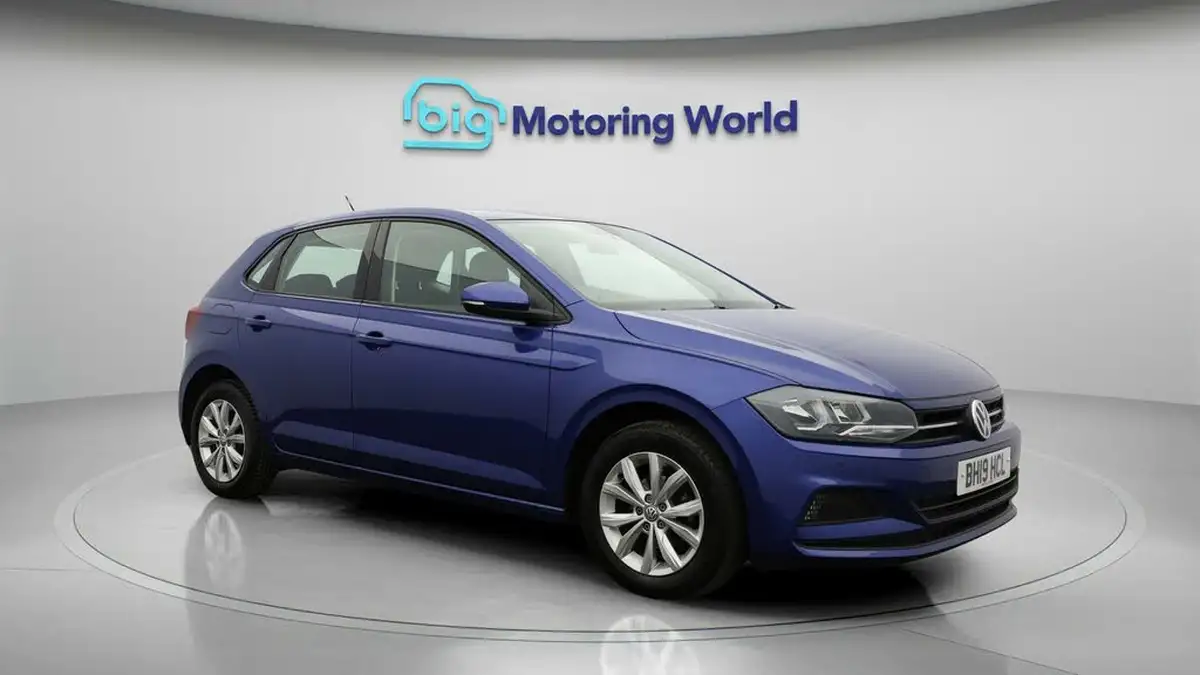 2019-volkswagen-polo-10-se-80ps-evo-big-0
