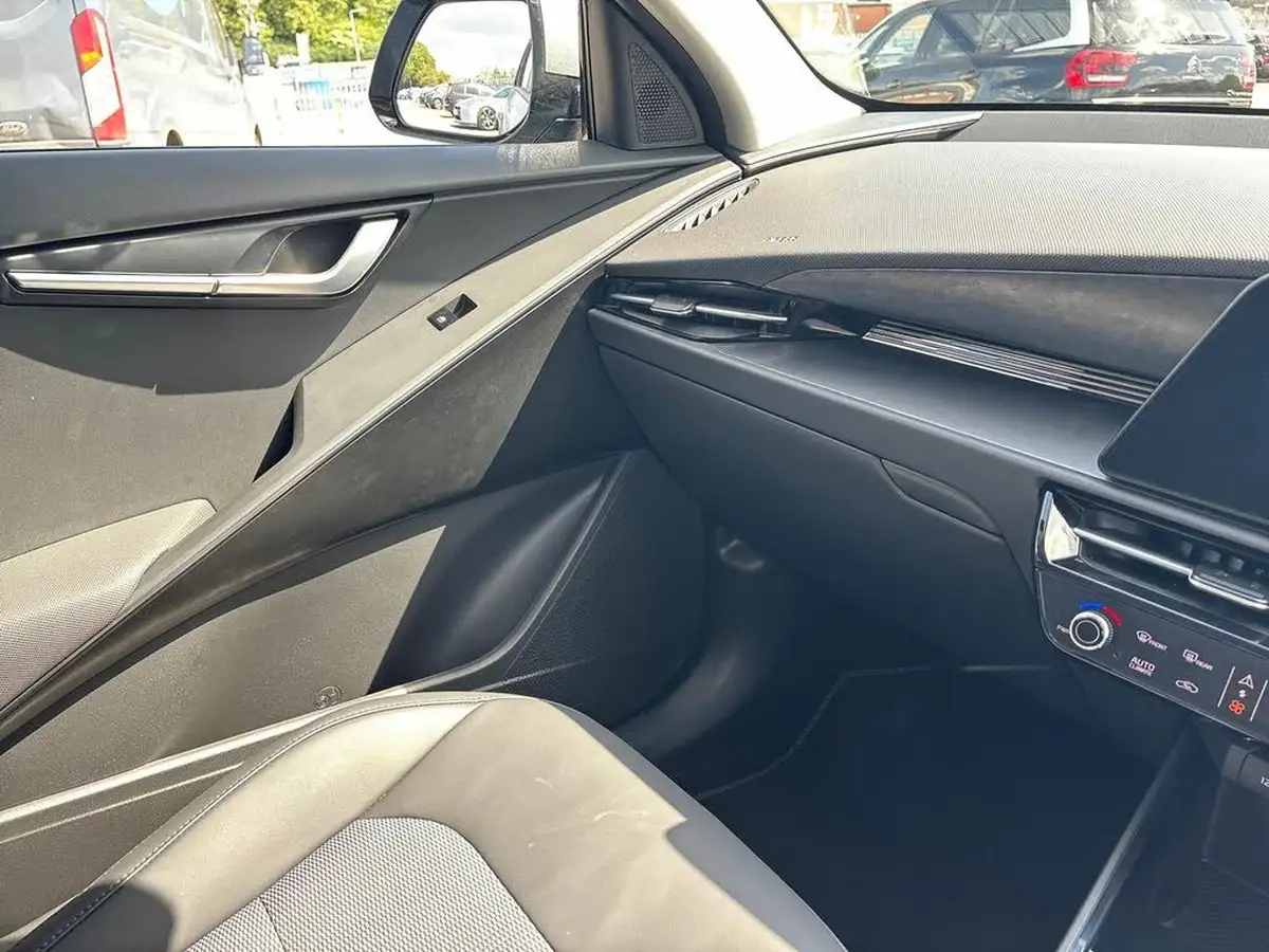 2024-kia-niro-16-gdi-127bhp-hev-132kwh-big-32