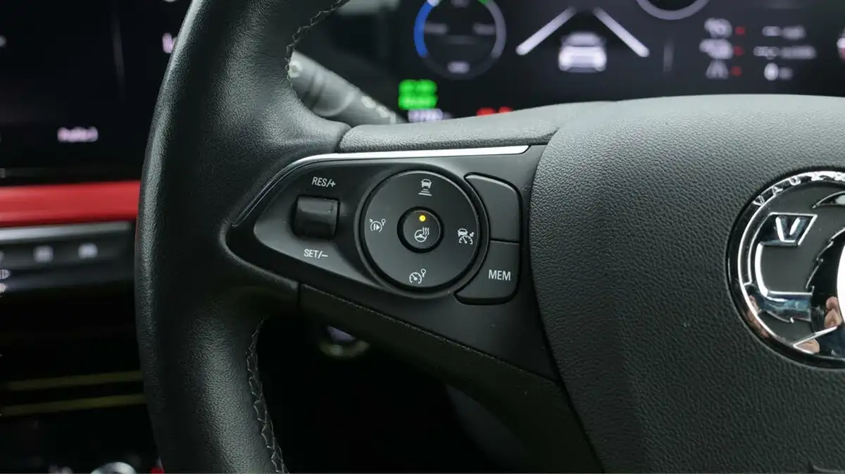 2022-vauxhall-mokka-e-sri-premium-big-21