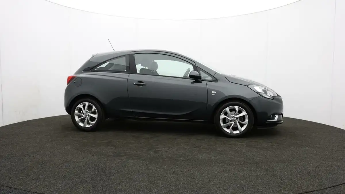 2017-vauxhall-corsa-14i-sri-75ps-ecoflex-3d-big-41
