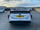 2017-toyota-prius-small-14