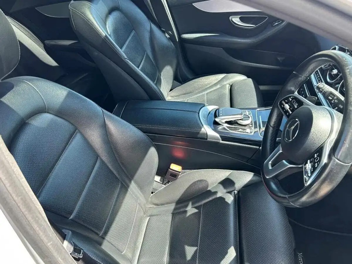 2019-mercedes-benz-c-class-20d-c220d-sport-premium-plusss-estate-5d-big-15