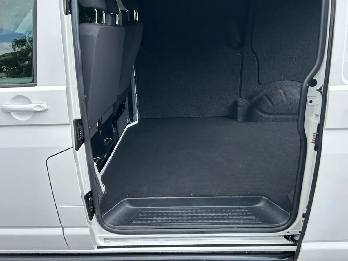 2021-volkswagen-transporter-20tdi-t28-startline-bmt-swb-110pseu6d-big-3