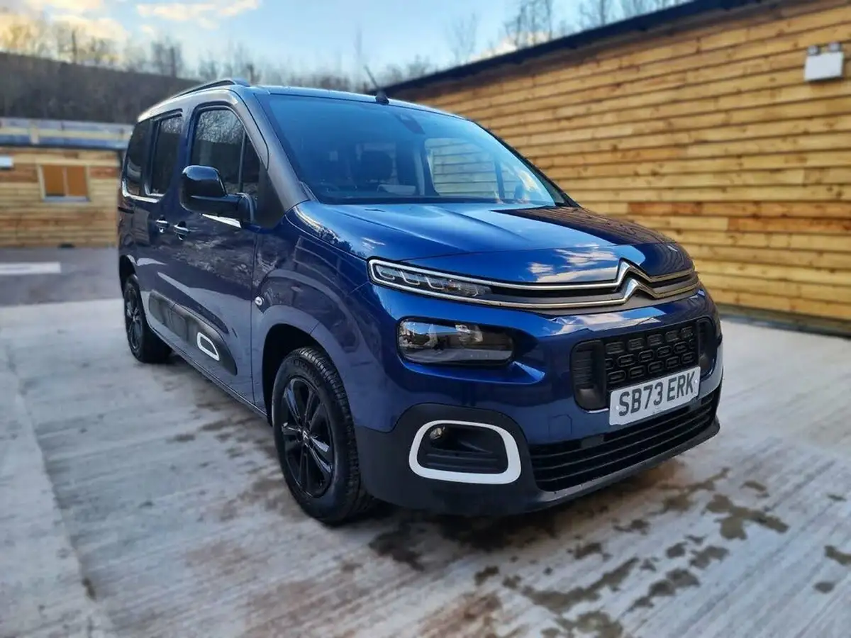 2023-citroen-berlingo-15-bluehdi-feel-m-size-ss-100pseu6d-big-5