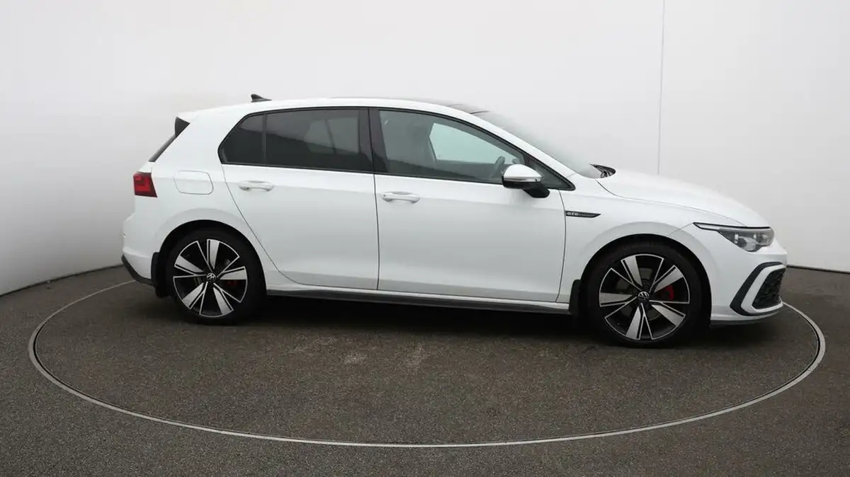 2022-volkswagen-golf-20tdi-gtd-big-51