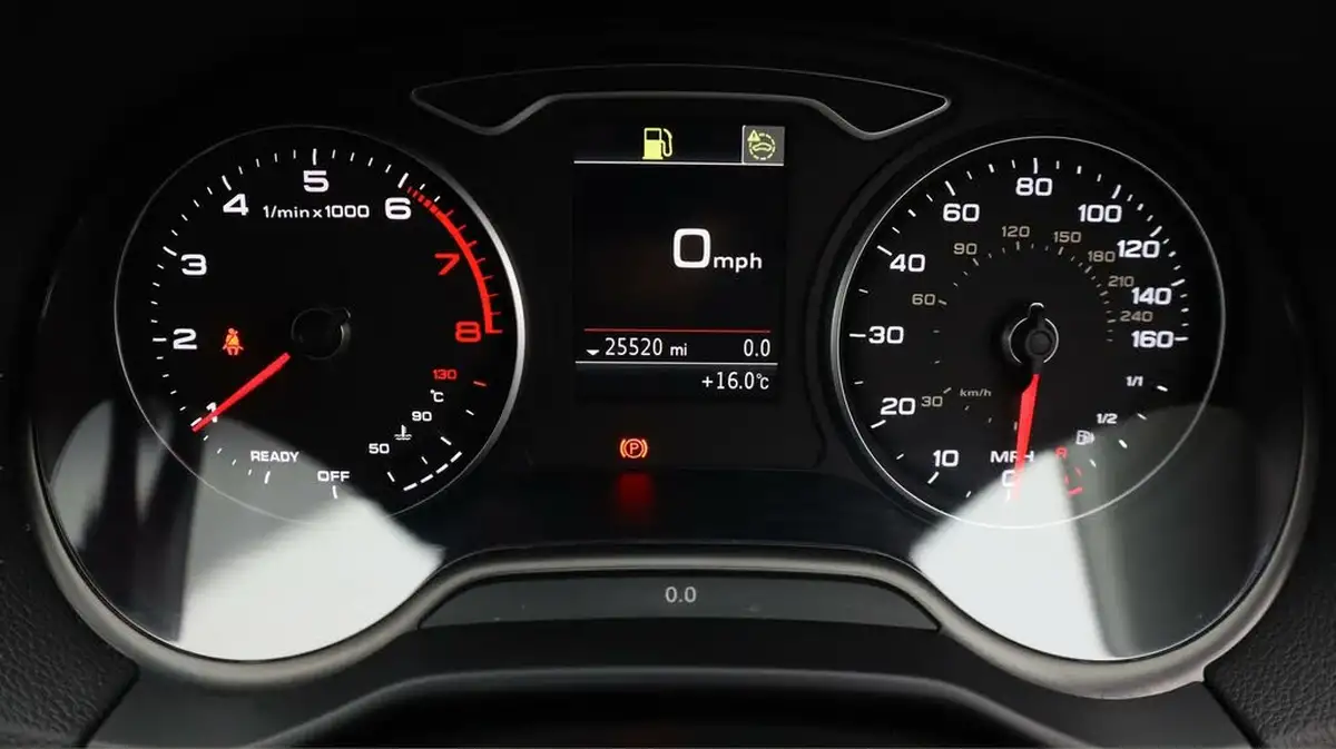2022-audi-q2-10-30-tfsi-technik-big-10