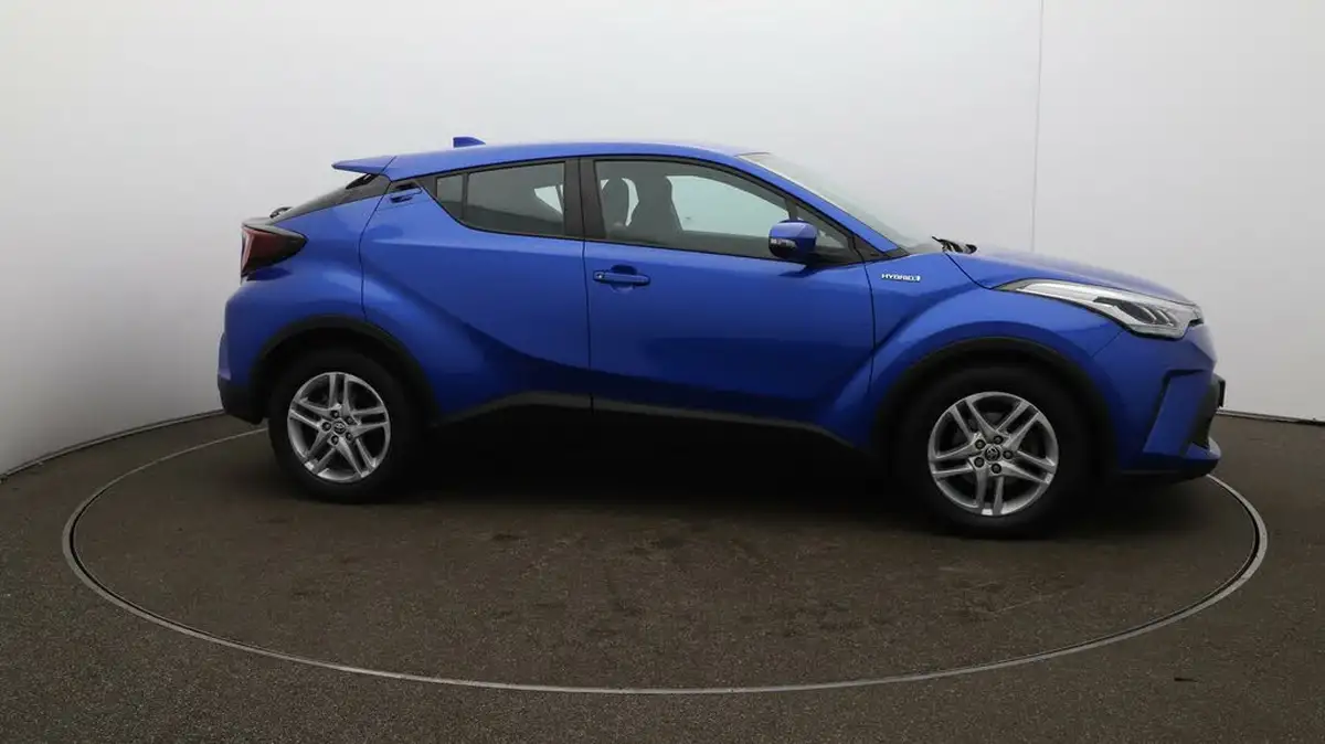 2022-toyota-c-hr-18-vvt-i-icon-big-49