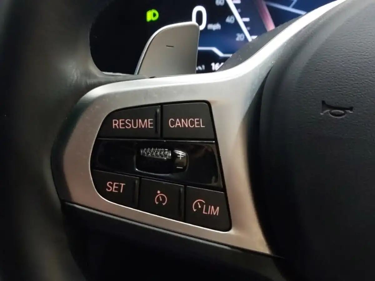 2024-bmw-3-series-20-320i-m-sport-touring-5d-big-16