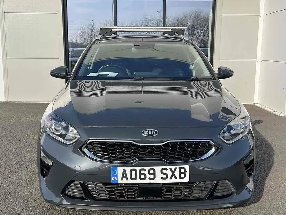 2019-kia-ceed-16crdi-3-sportswagon-big-2