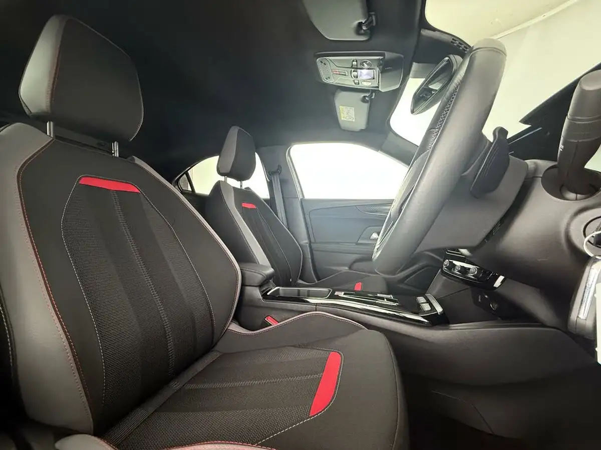 2023-vauxhall-mokka-12-gs-130ps-auto-big-14