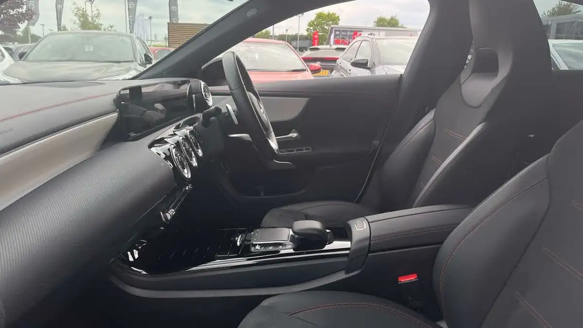 2023-mercedes-benz-cla-13-cla-200-amg-line-premium-coupe-4d-big-9