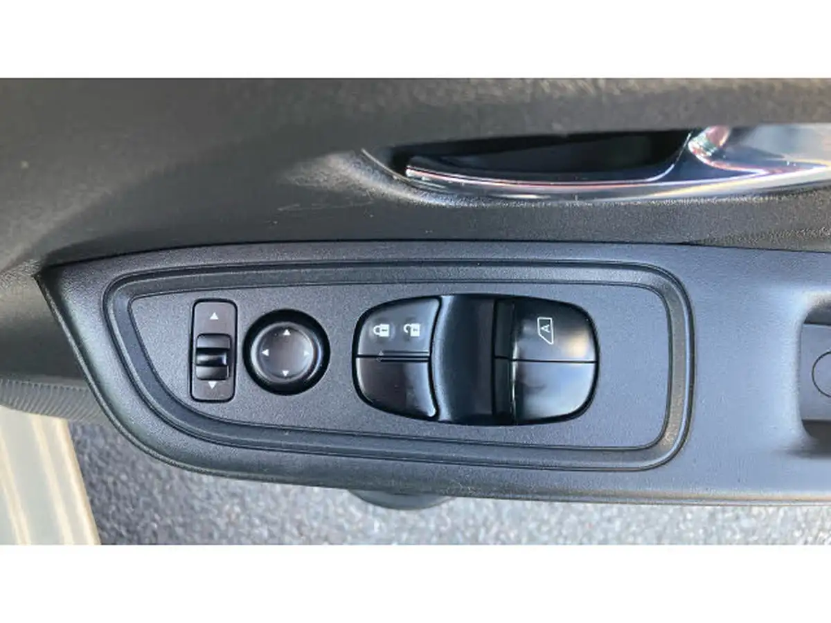 2021-nissan-micra-10-ig-t-acenta-big-20