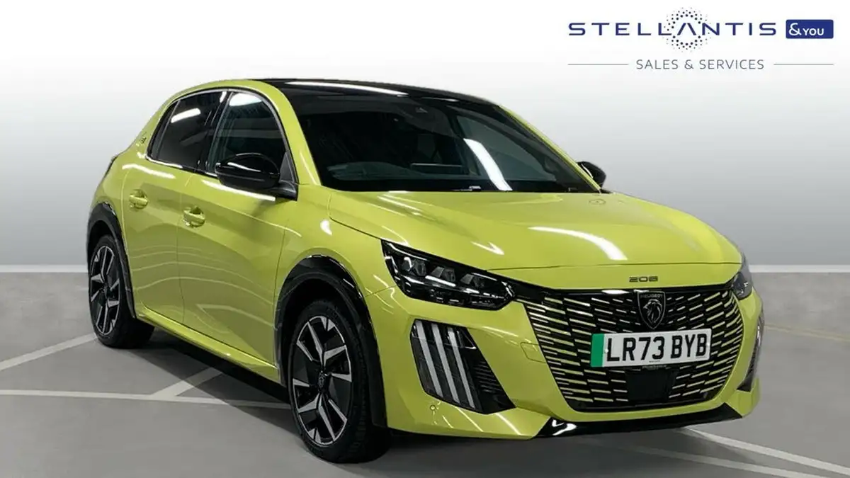 2024-peugeot-208-e-gt-156ps-51kwh-big-0
