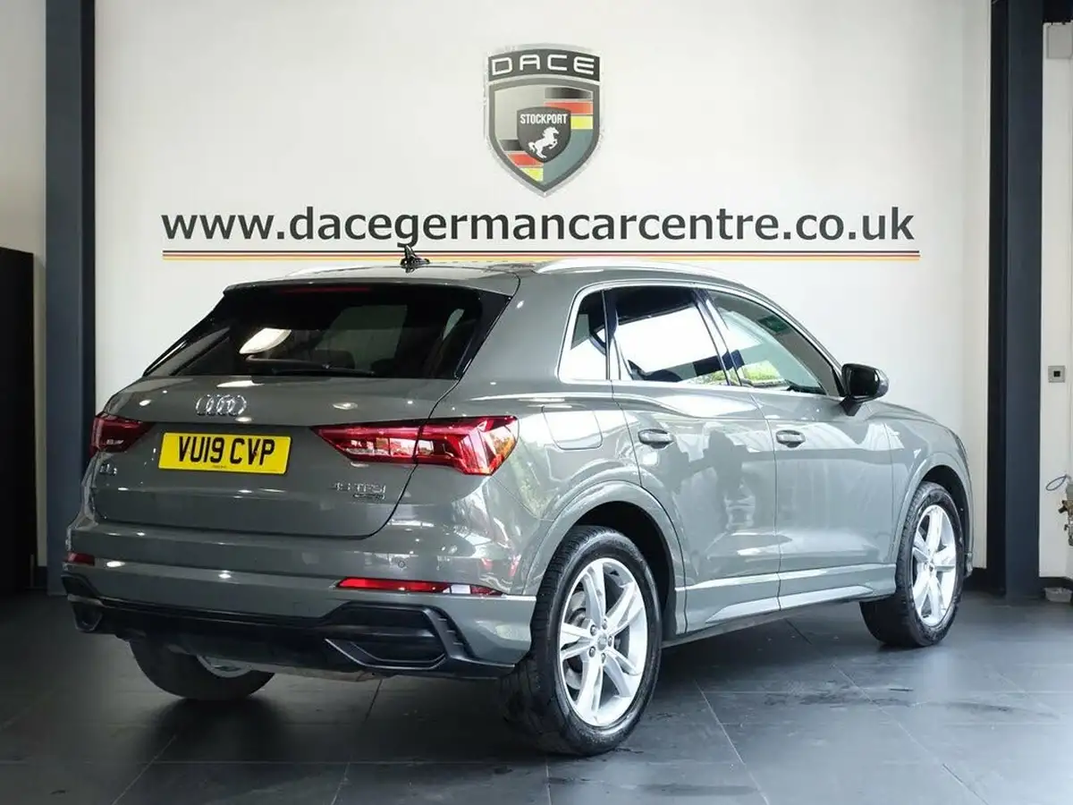 2019-audi-q3-20-45-tfsi-s-line-station-wagon-big-9